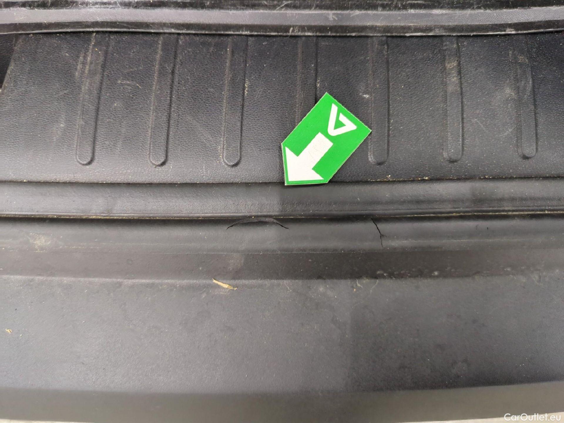  Hyundai  Tucson HYUNDAI  / 2020 / 5P / SUV 1.6 T-GDI 150 DCT-7 HYBRID 48V CREATIVE #23