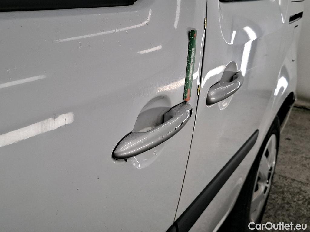  Renault  Kangoo  Zen 1.5 dCi 90CV BVM5 E6 #12