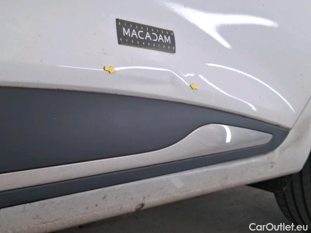  Renault  Clio  IV Business 1.5 dCi 90CV BVM5 E6 #10