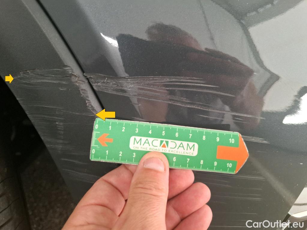  KIA  XCeed KIA  / 2019 / 5P / Crossover 1.6 GDI ISG ISG PHEV ACTIVE BUS DCT6 #1