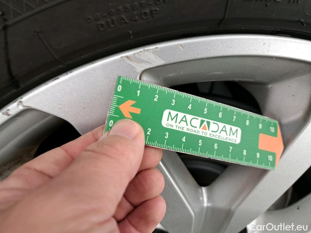  Renault  Kadjar  Business 1.5 dCi 115CV BVM6 E6dT #18