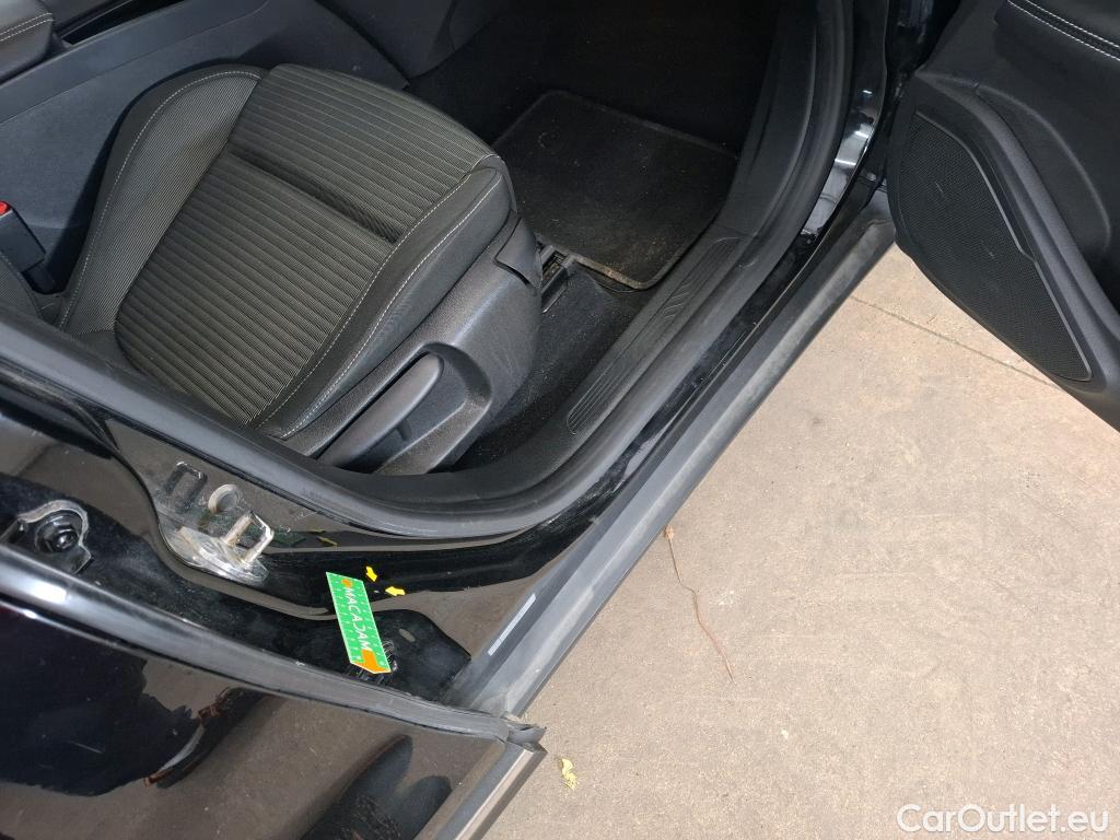  Renault  Scenic  IV Business 1.7 dCi 120CV BVA6 E6dT #35