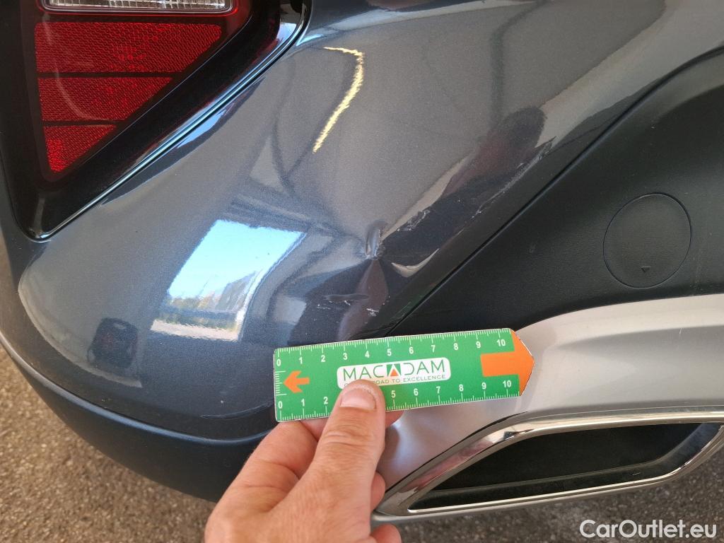  KIA  XCeed KIA  / 2019 / 5P / Crossover 1.6 GDI ISG ISG PHEV ACTIVE BUS DCT6 #8