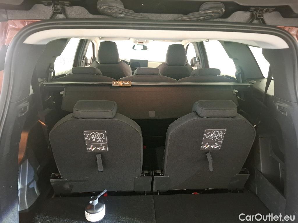  Peugeot  5008  Active Pack 1.5 HDi 130CV BVA8 7 Sieges E6d #13