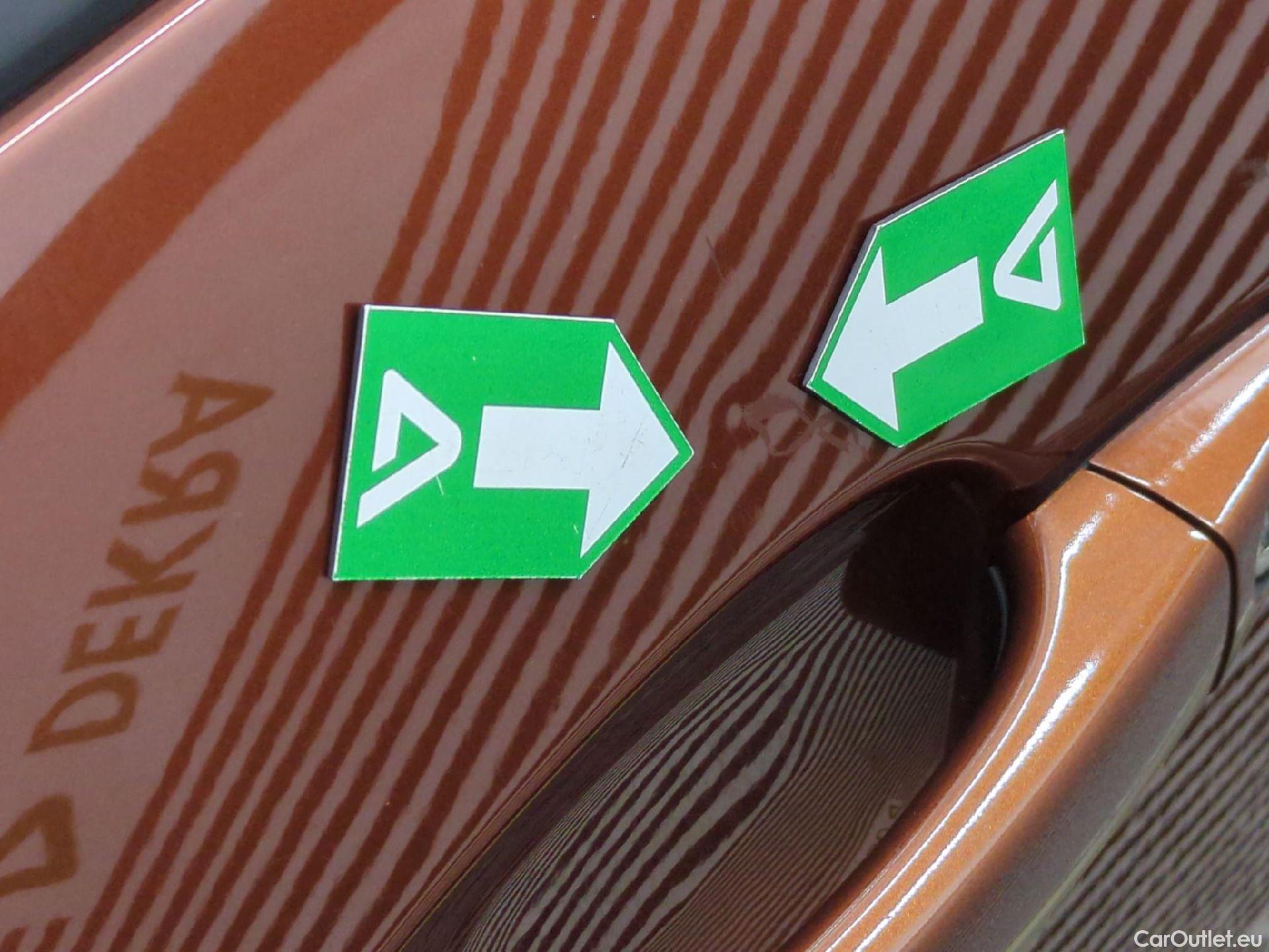  Peugeot  5008  Allure 1.5 HDi 130CV BVA8 7 Sieges E6d #80