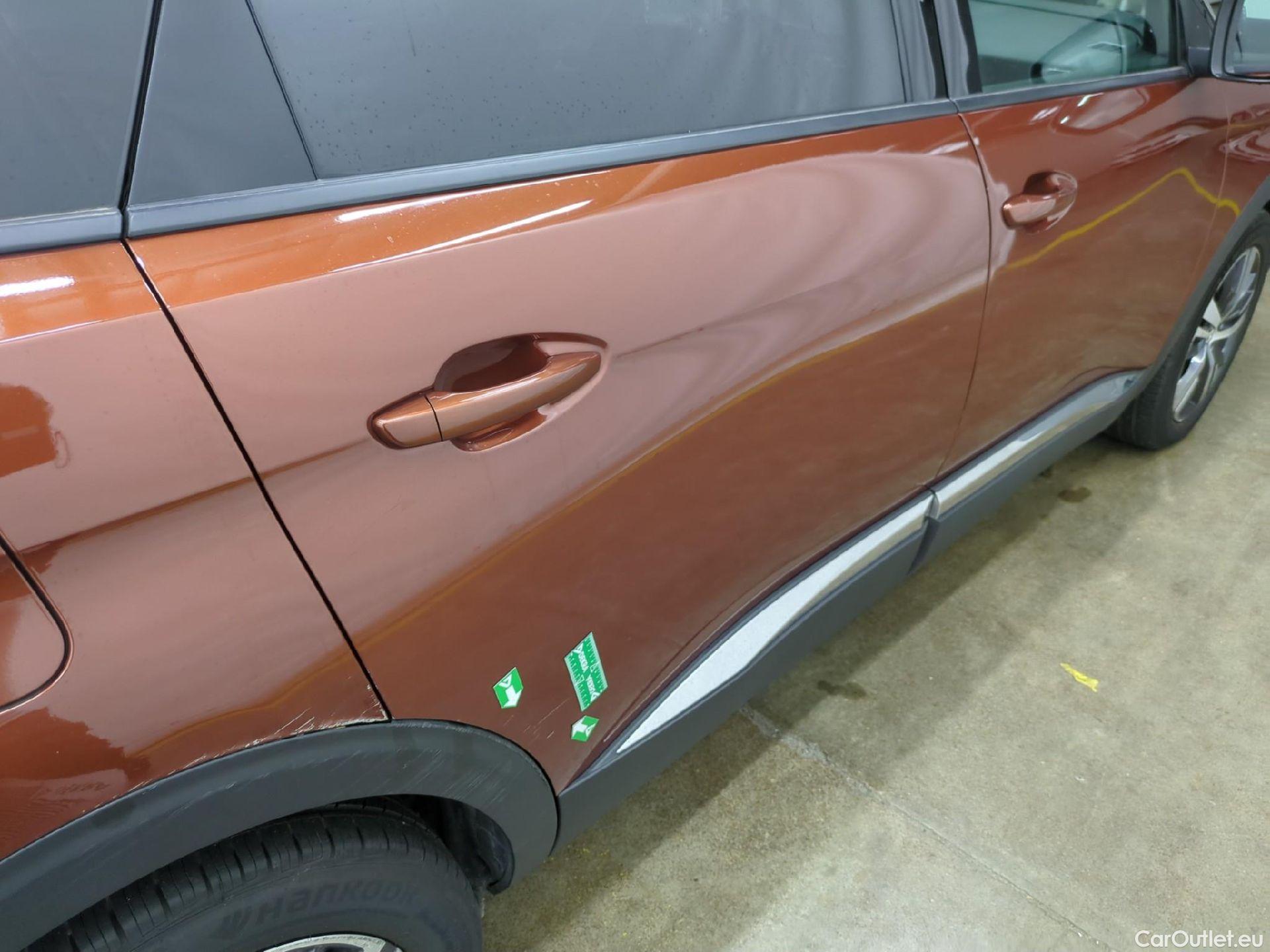  Peugeot  5008  Allure 1.5 HDi 130CV BVA8 7 Sieges E6d #50