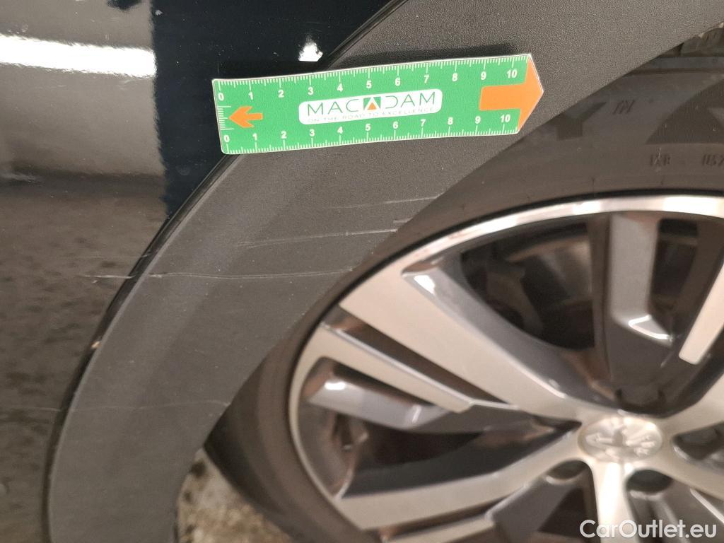  Peugeot  5008  Allure Pack 1.5 HDi 130CV BVA8 7 Sieges E6d #41