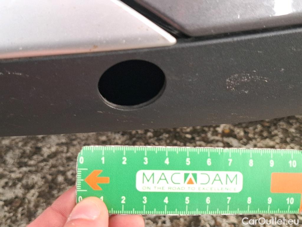  Peugeot  3008 PEUGEOT  / 2020 / 5P / SUV PureTech 130 S&S EAT8 Active BUS #12