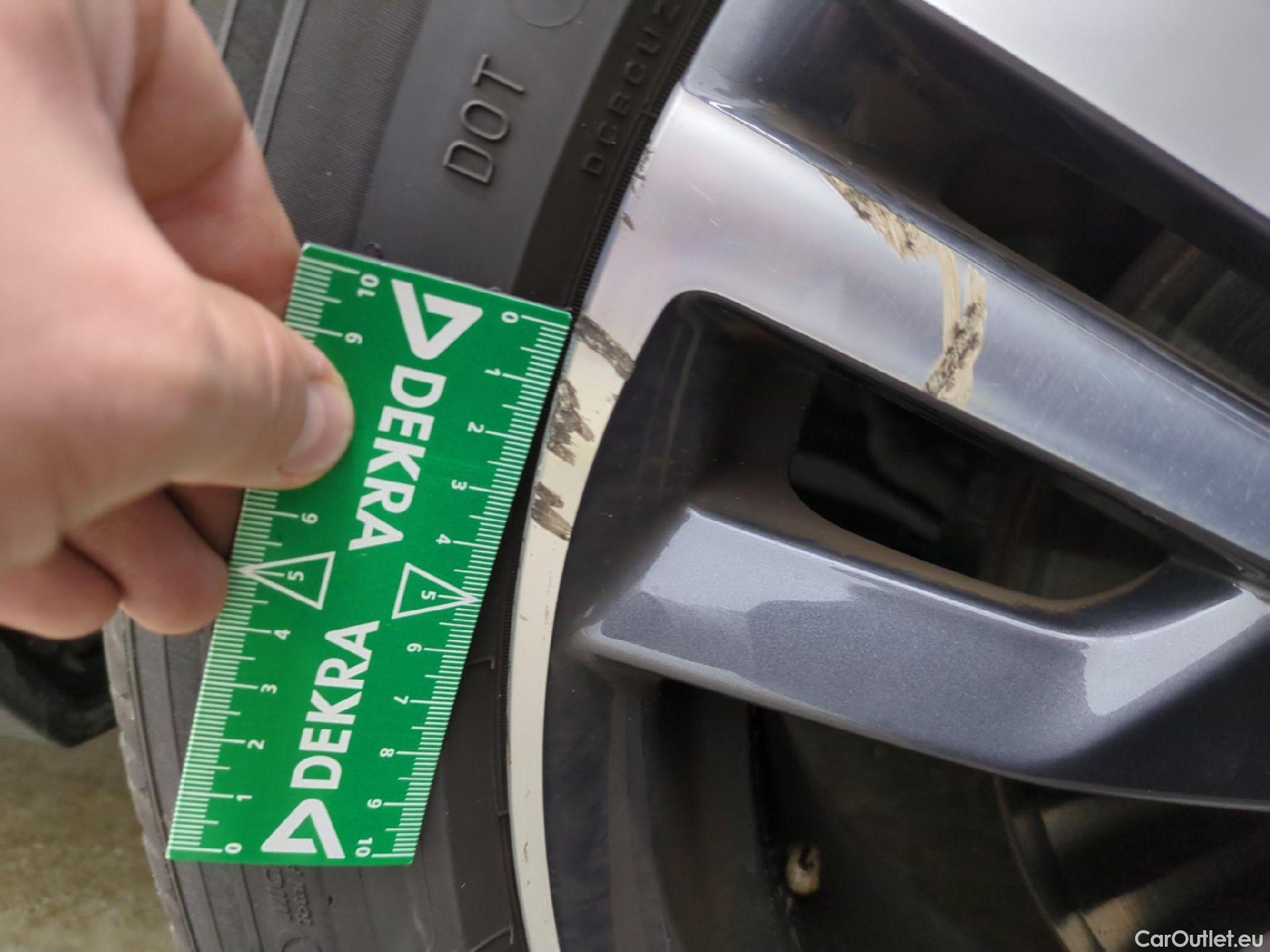  Peugeot  5008  Allure 1.5 HDi 130CV BVA8 7 Sieges E6d #13