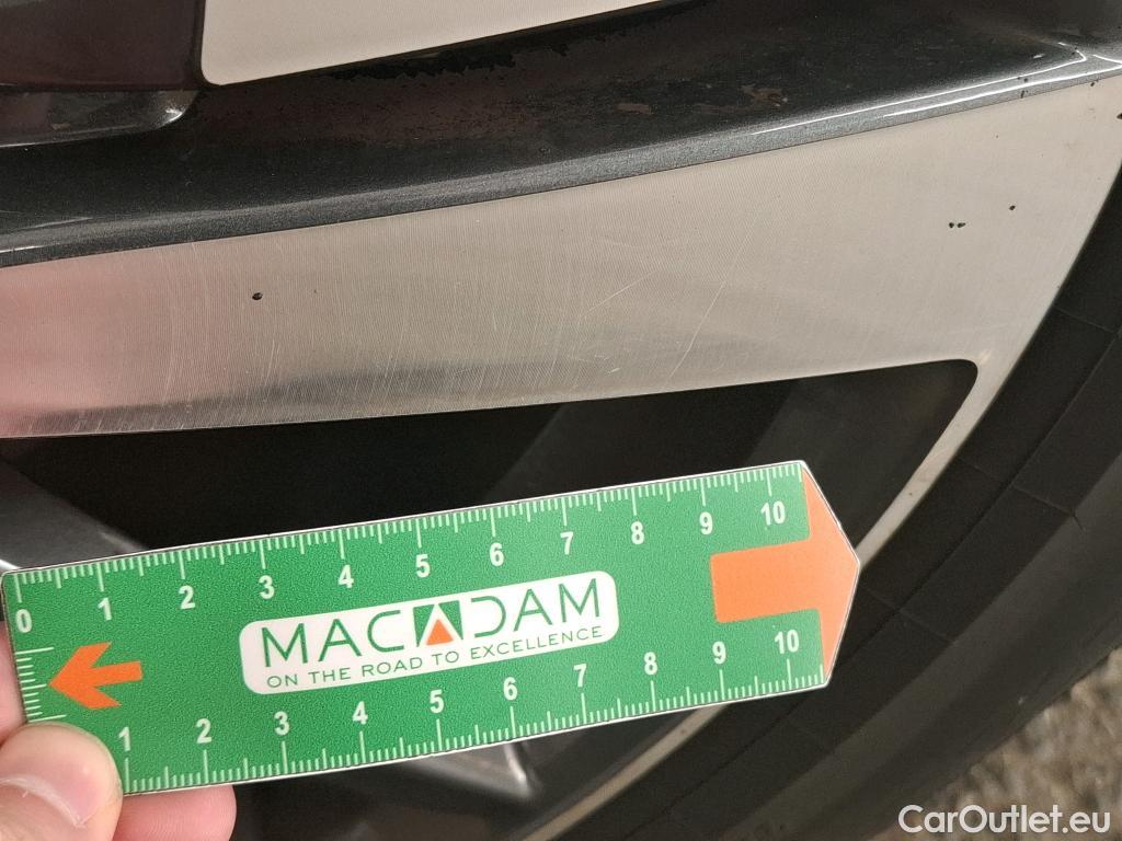  Peugeot  5008  Allure Pack 1.5 HDi 130CV BVA8 7 Sieges E6d #14