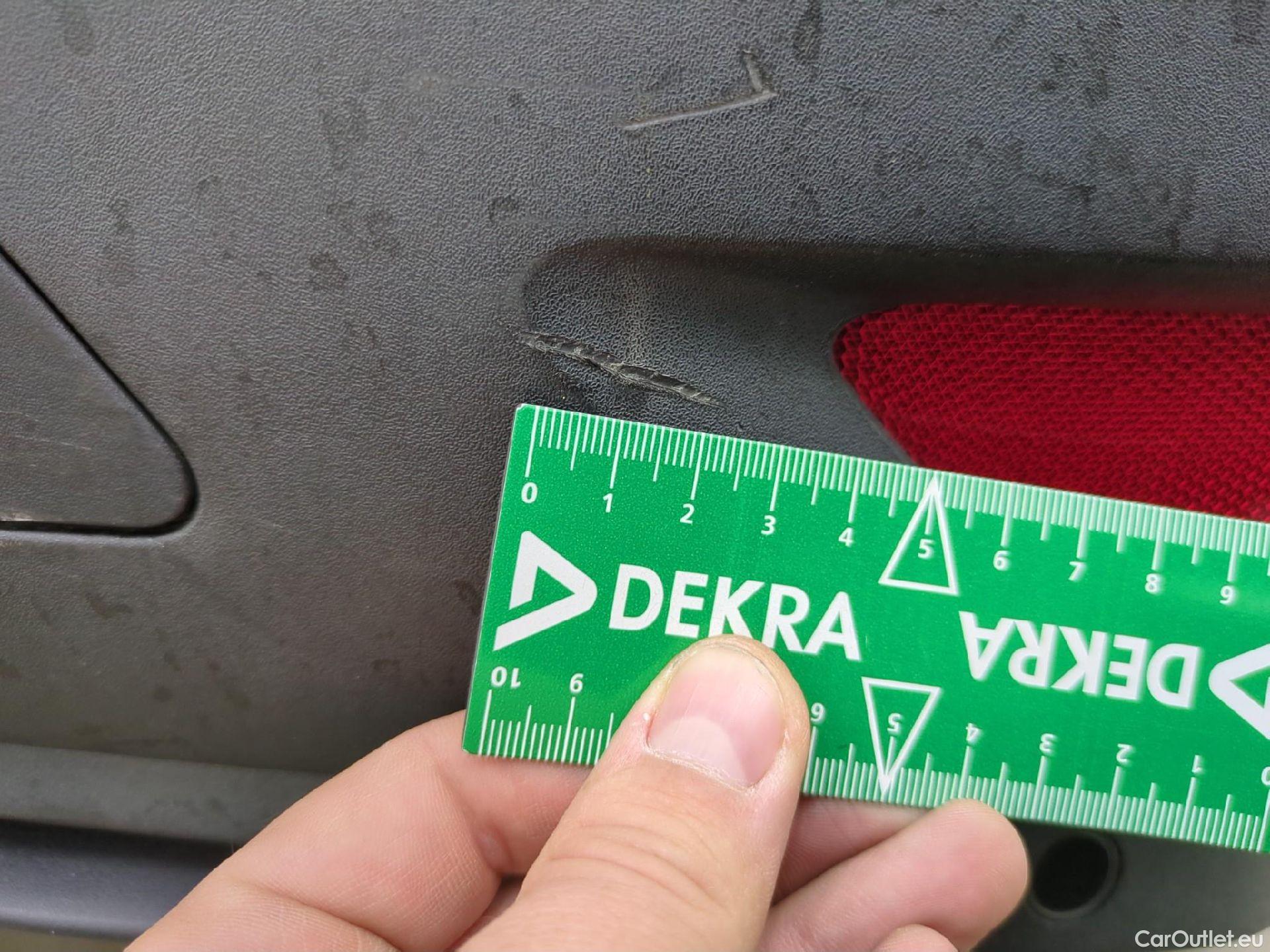  Peugeot  5008  Allure 1.5 HDi 130CV BVA8 7 Sieges E6d #89