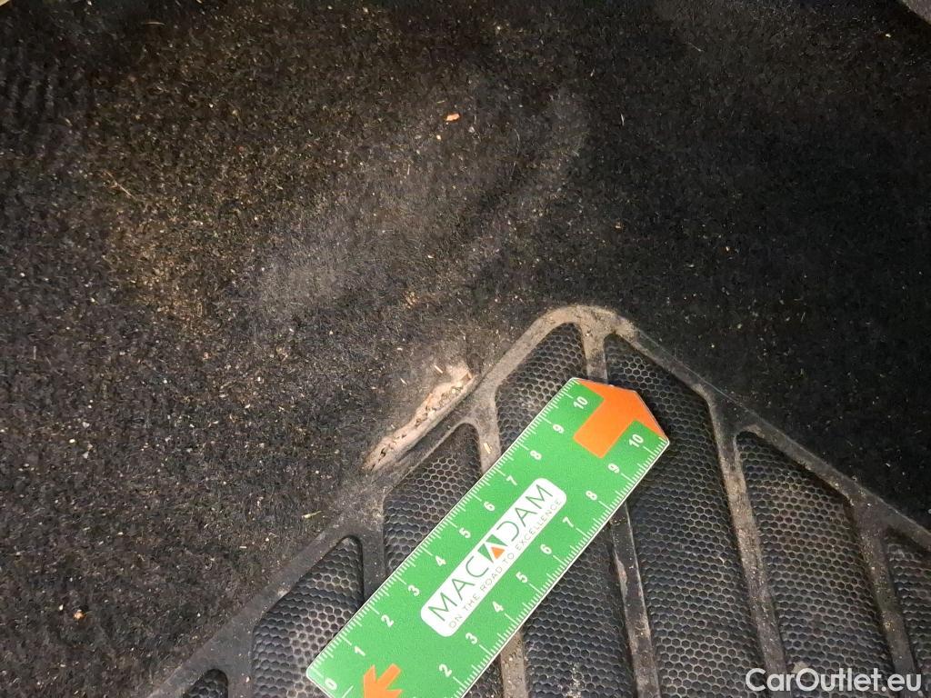  Peugeot  5008  Allure Pack 1.5 HDi 130CV BVA8 7 Sieges E6d #22