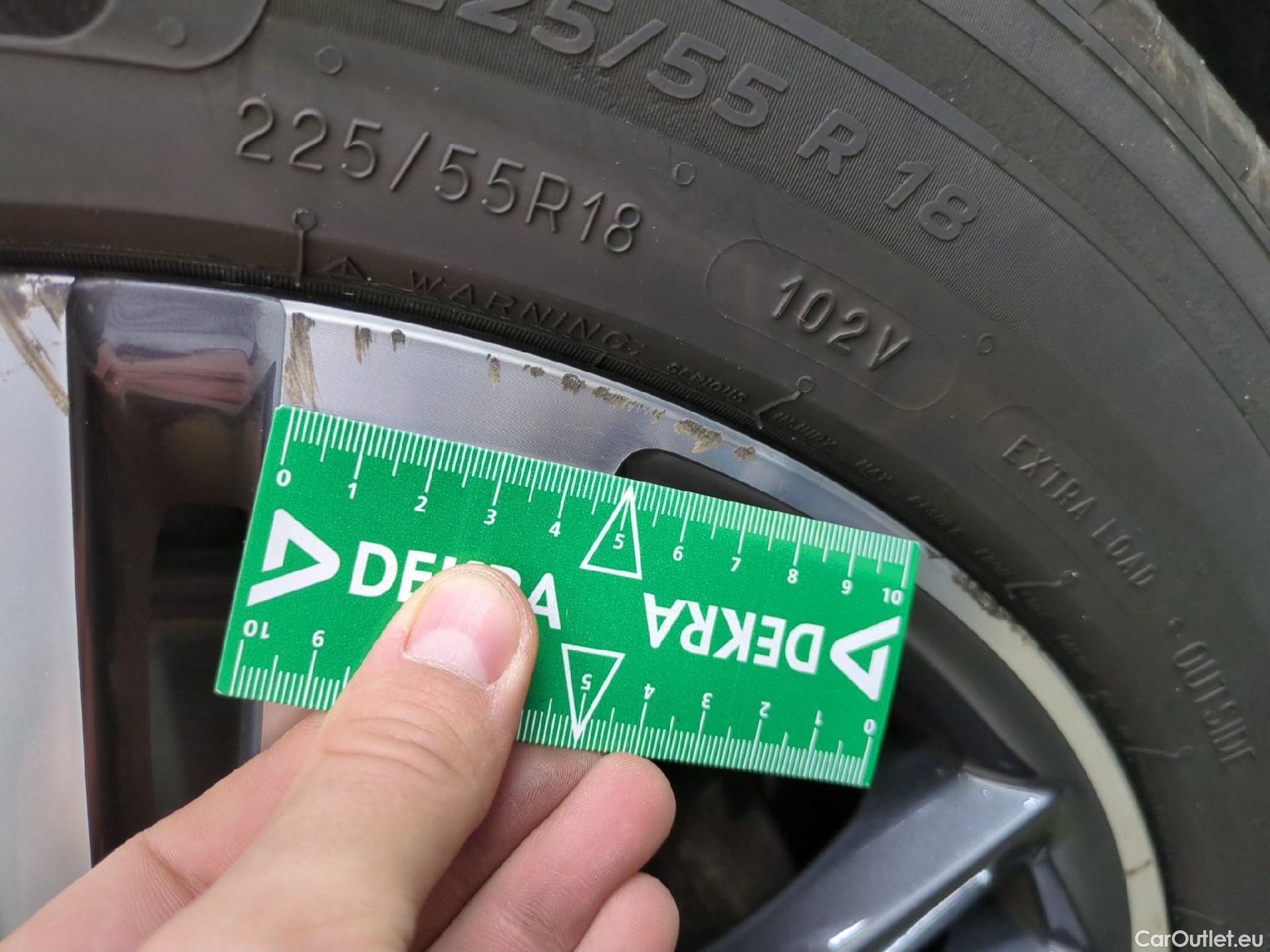  Peugeot  5008  Allure 1.5 HDi 130CV BVA8 7 Sieges E6d #14