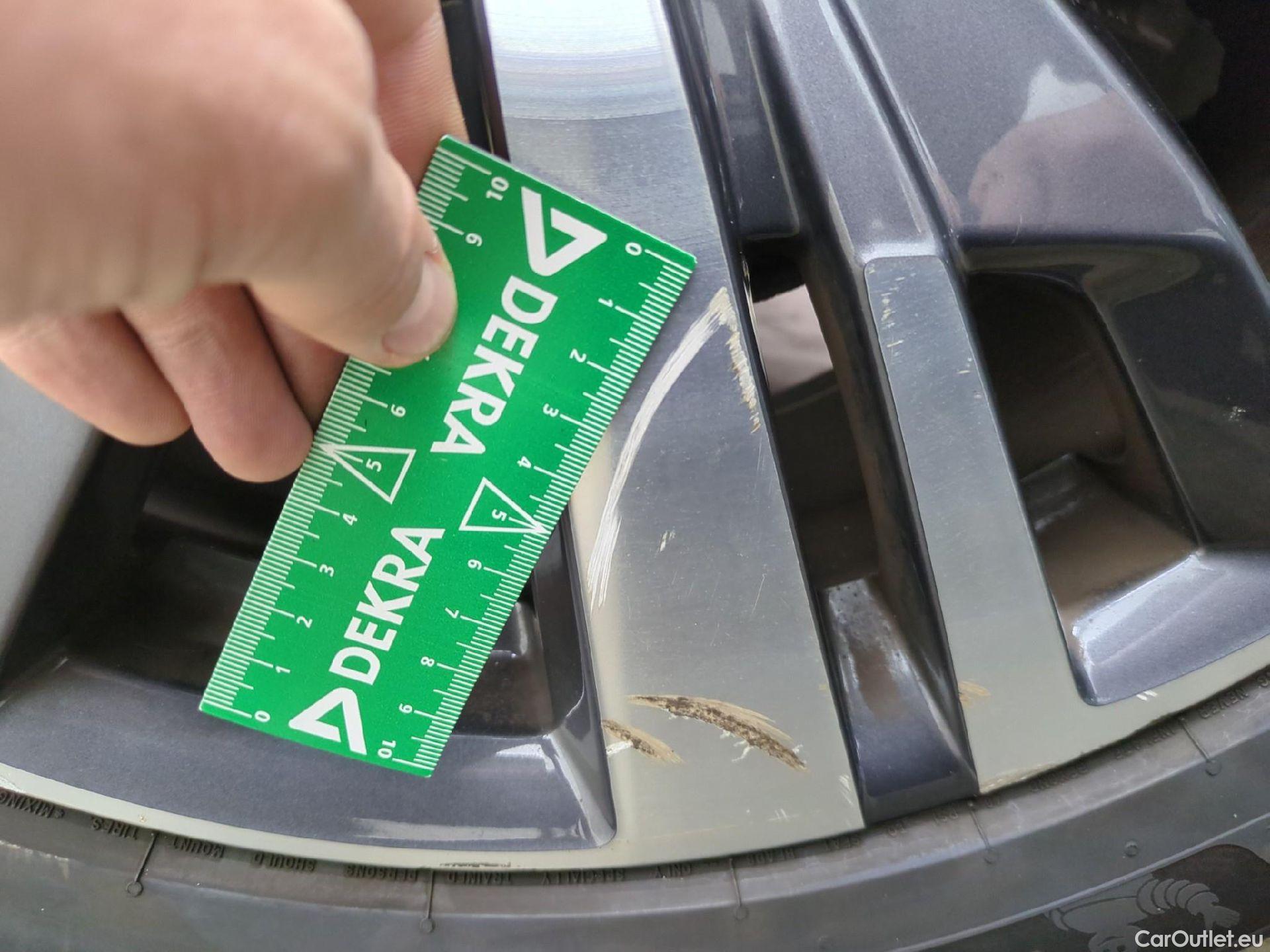  Peugeot  5008  Allure 1.5 HDi 130CV BVA8 7 Sieges E6d #10