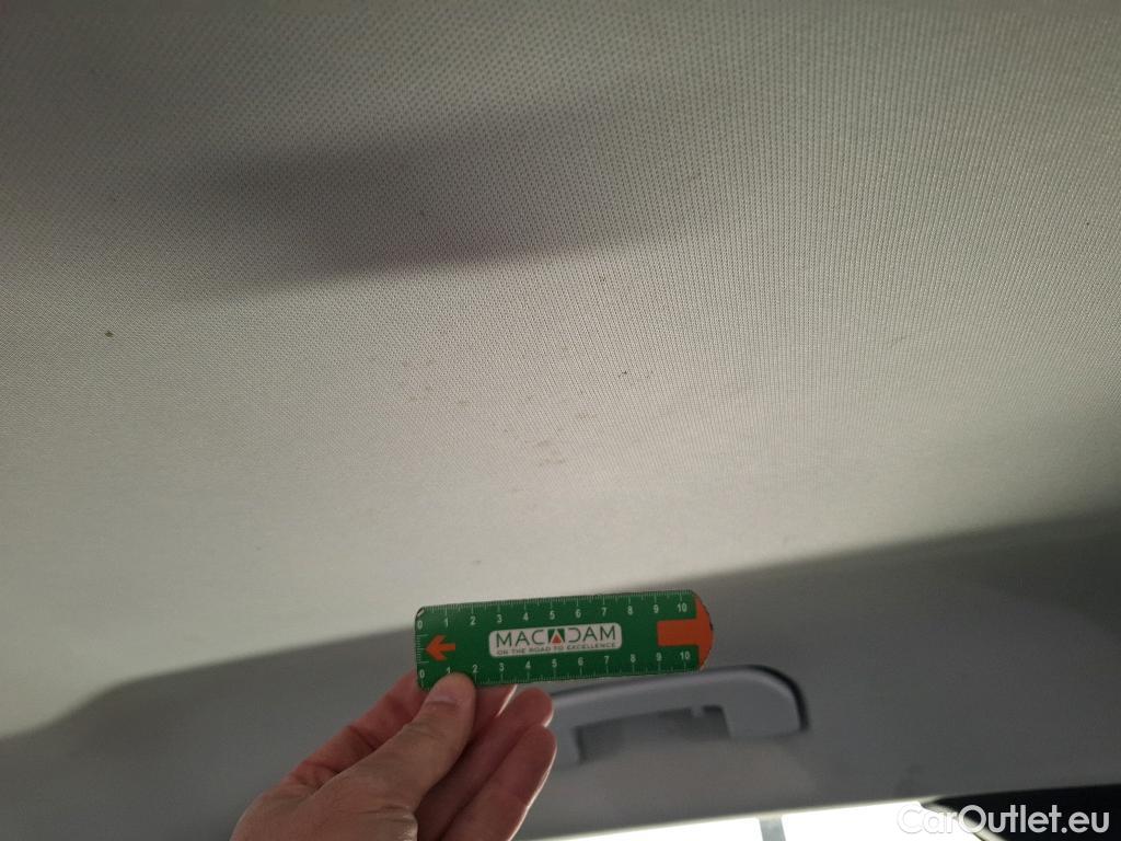  Peugeot  3008 PEUGEOT  / 2020 / 5P / SUV PureTech 130 S&S EAT8 Active BUS #22