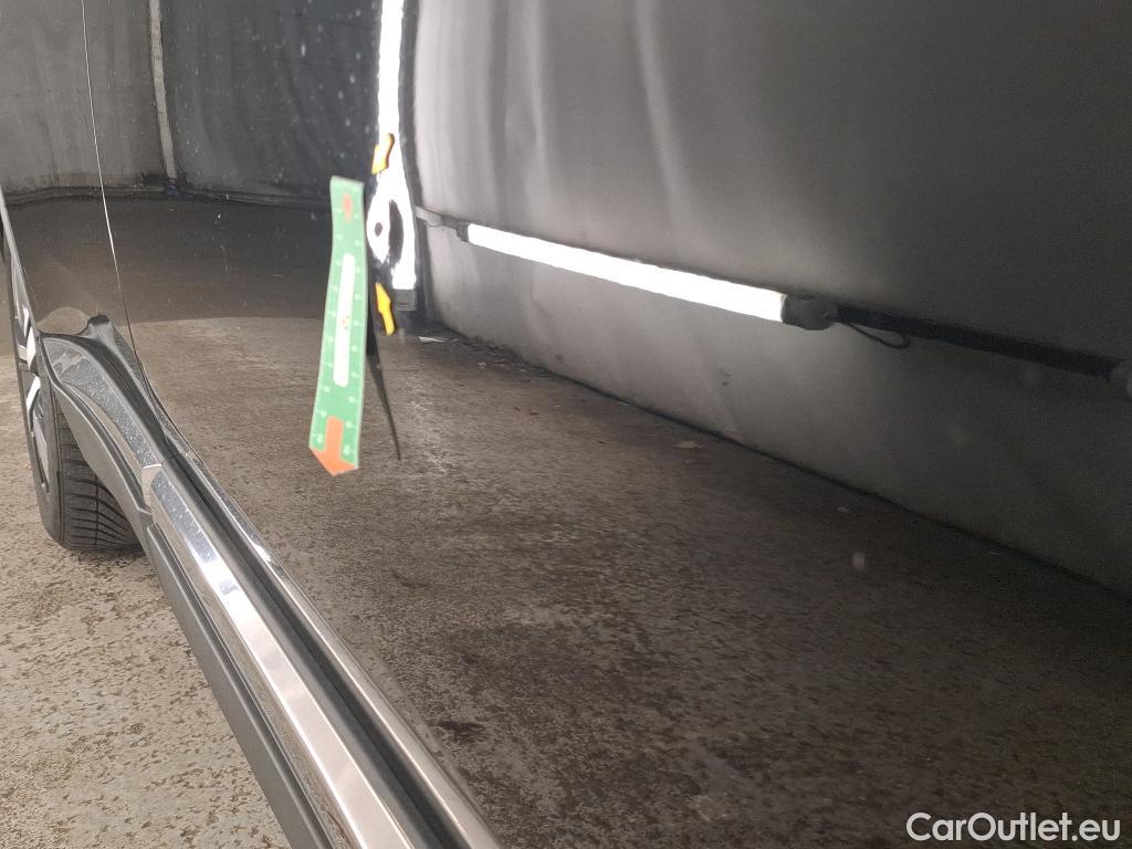  Peugeot  5008  Allure Pack 1.5 HDi 130CV BVA8 7 Sieges E6d #30