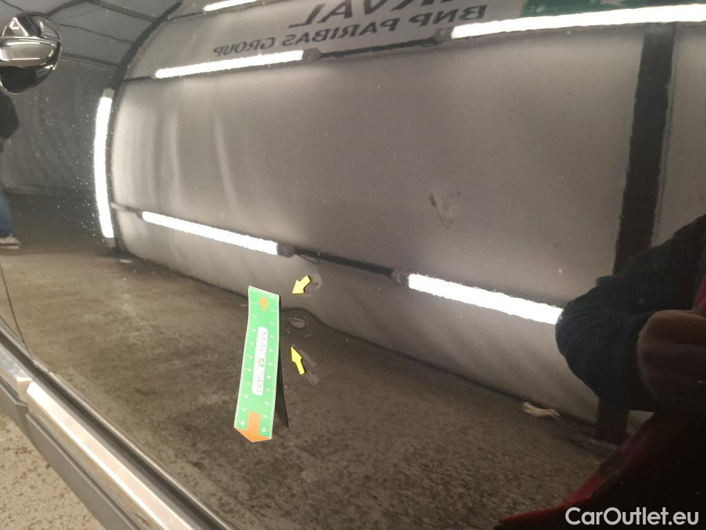  Peugeot  5008  Allure Pack 1.5 HDi 130CV BVA8 7 Sieges E6d #29