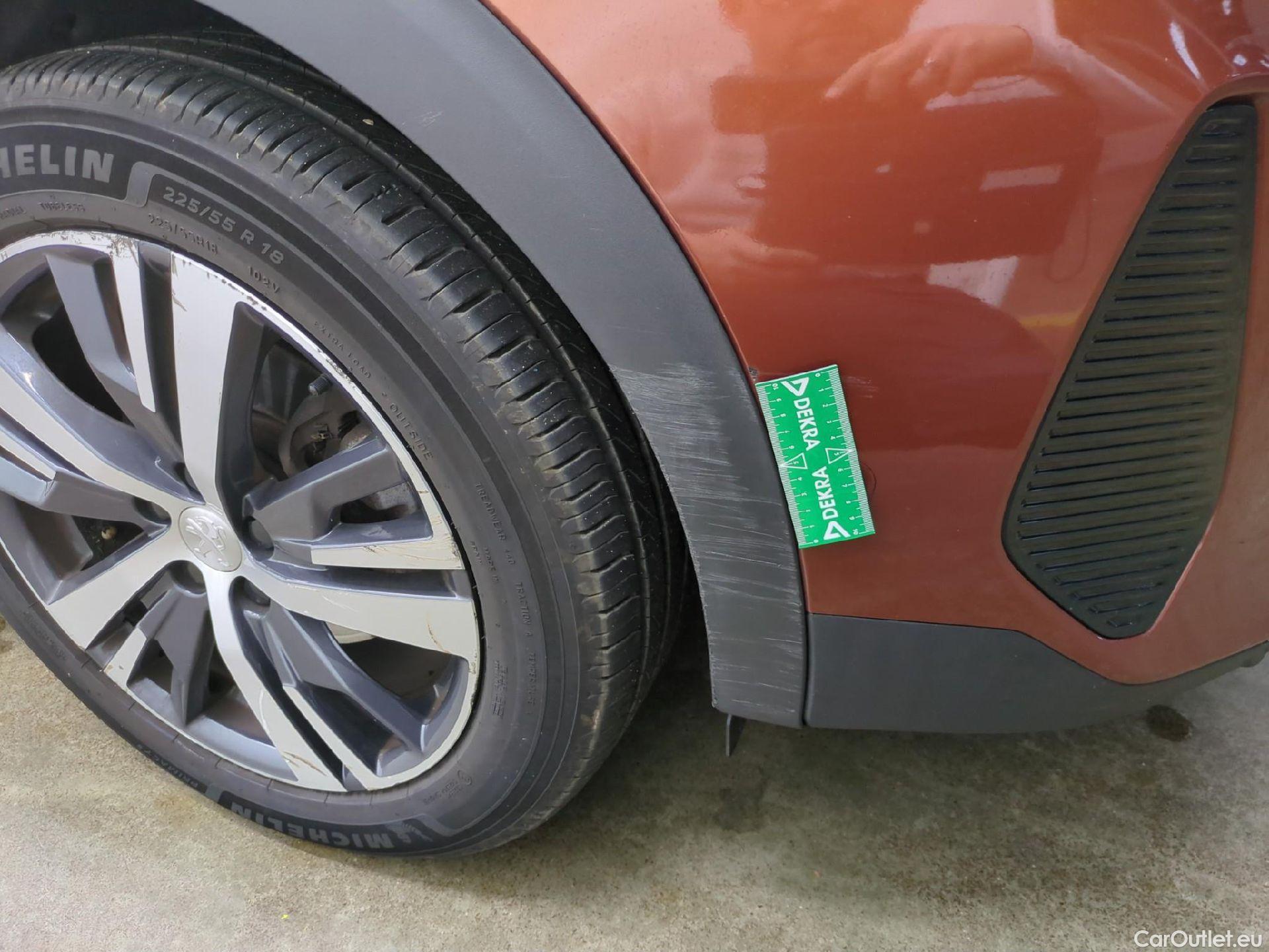  Peugeot  5008  Allure 1.5 HDi 130CV BVA8 7 Sieges E6d #21