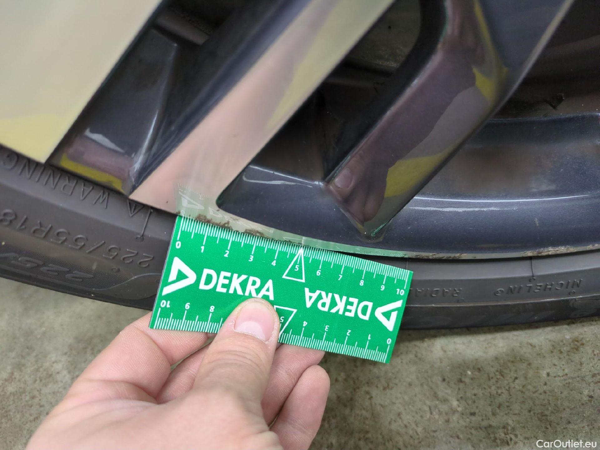  Peugeot  5008  Allure 1.5 HDi 130CV BVA8 7 Sieges E6d #30