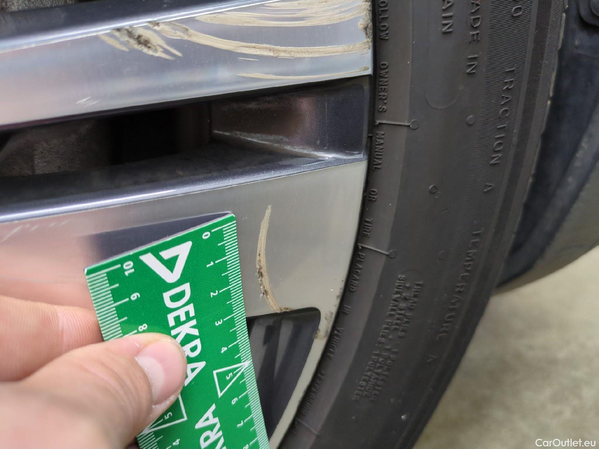  Peugeot  5008  Allure 1.5 HDi 130CV BVA8 7 Sieges E6d #17