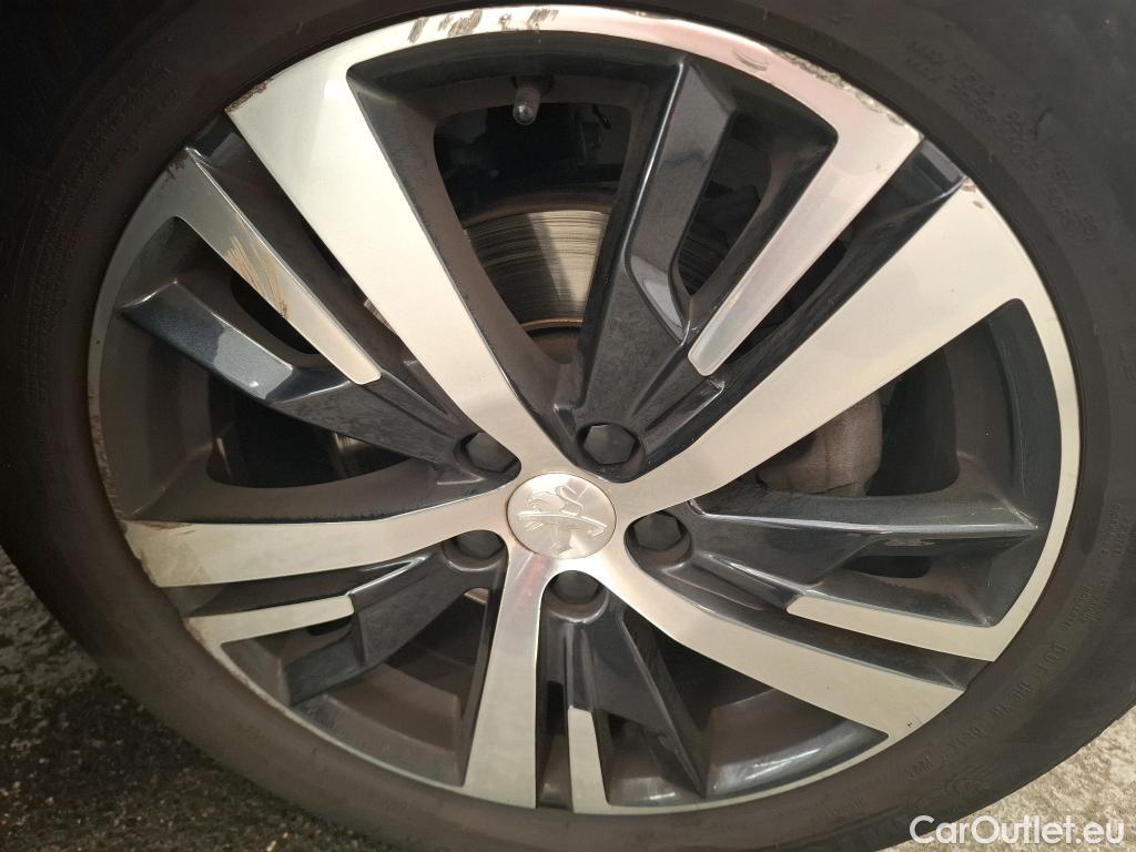  Peugeot  3008  II Allure Business 1.5 HDi 130CV BVM6 E6d #41