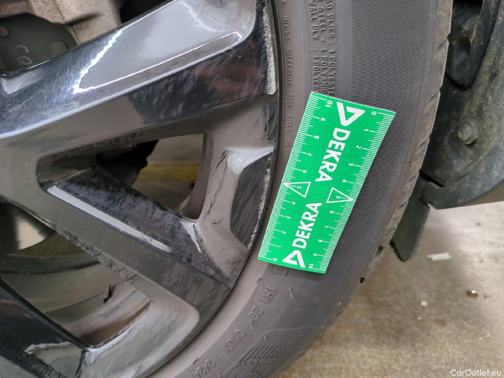  Citroen  C5 CITROEN  Aircross / 2022 / 5P / SUV BlueHDi 130 S&S EAT8 Shine Pack #1