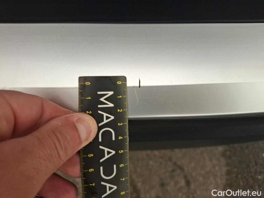  Peugeot  2008  Allure 1.5 HDi 130CV BVA8 E6d #13