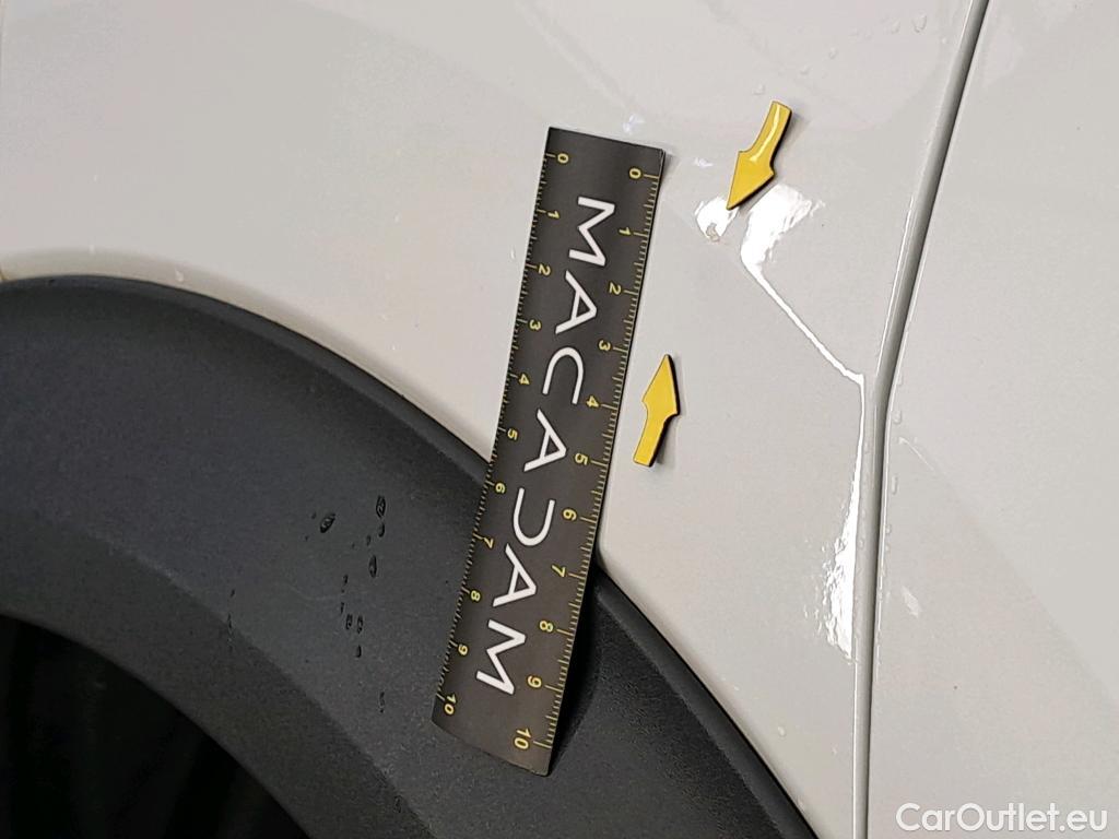  Peugeot  2008 PEUGEOT  / 2019 / 5P / Crossover 1.5 BLUEHDI 130 S&S EAT8 GT Line #10