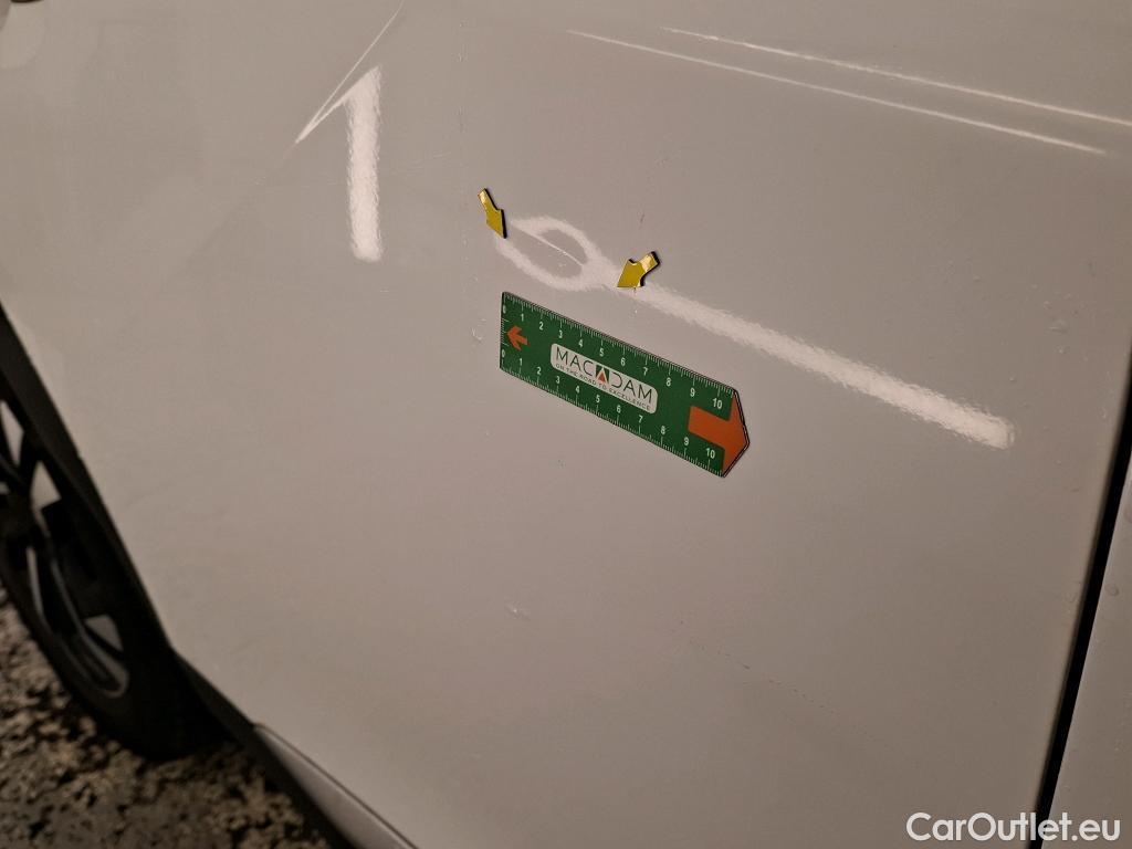  Peugeot  2008  Allure Business 1.5 HDi 130CV BVA8 E6d #5