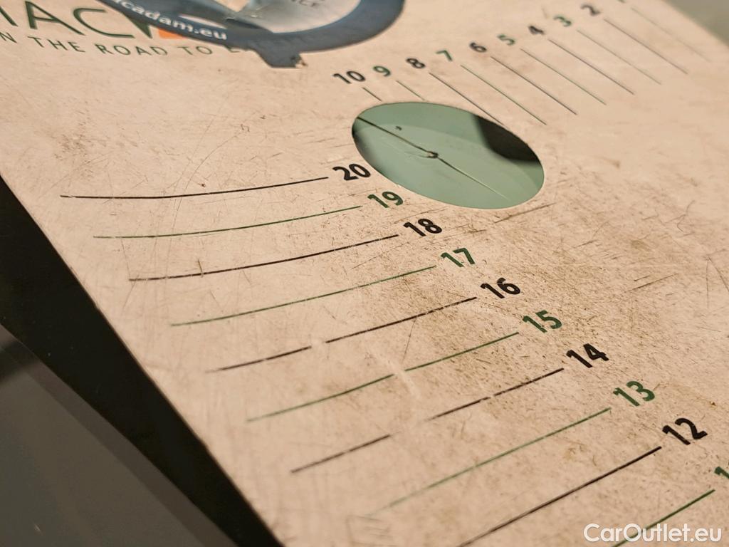  Peugeot  2008 PEUGEOT  / 2019 / 5P / Crossover 1.5 BLUEHDI 130 S&S EAT8 GT Line #2