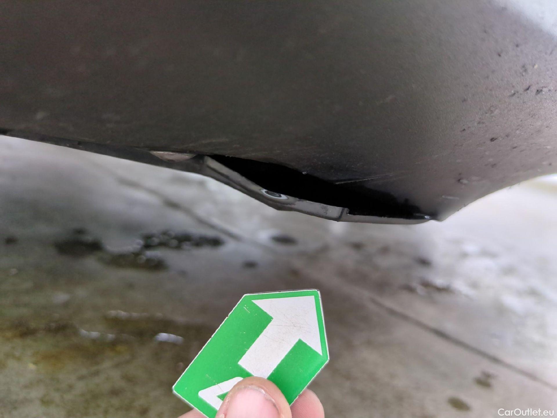  Peugeot  2008  Active Pack 1.5 HDi 110CV BVM6 E6d #35