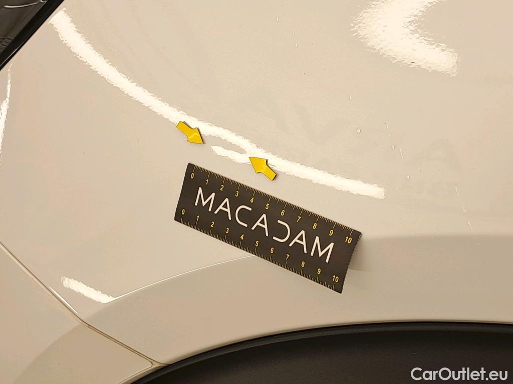  Peugeot  2008 PEUGEOT  / 2019 / 5P / Crossover 1.5 BLUEHDI 130 S&S EAT8 GT Line #8