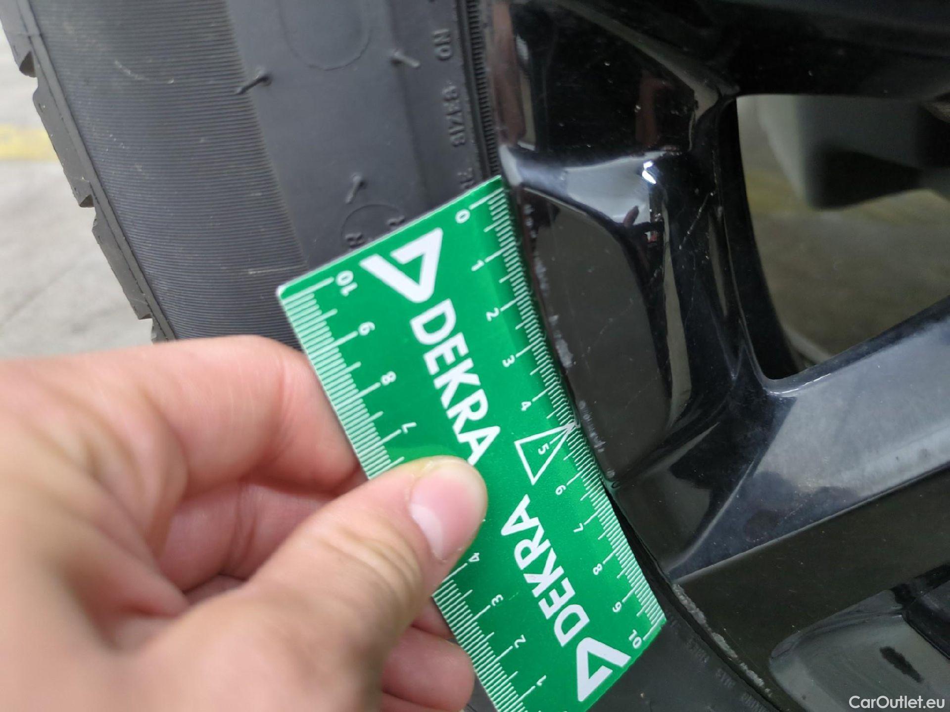  Citroen  C5 CITROEN  Aircross / 2022 / 5P / SUV BlueHDi 130 S&S EAT8 Shine Pack #8