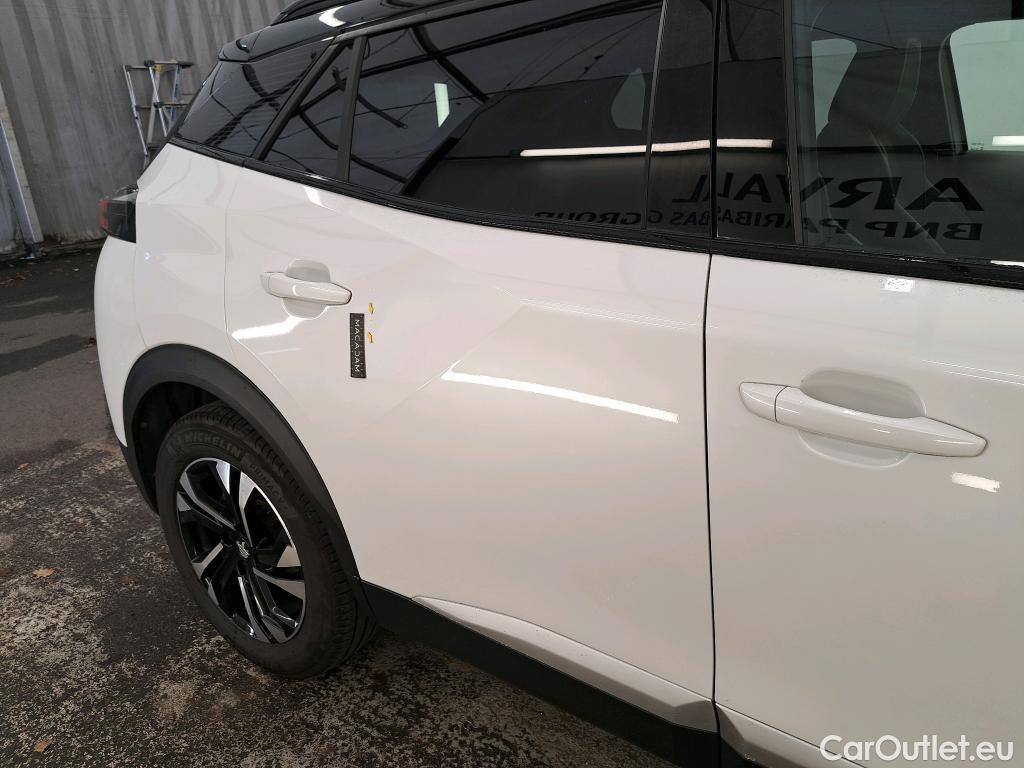  Peugeot  2008 PEUGEOT  / 2019 / 5P / Crossover 1.5 BLUEHDI 130 S&S EAT8 GT Line #13