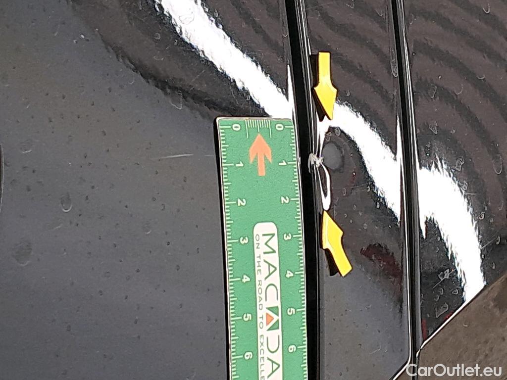  Peugeot  2008  Allure Business 1.5 HDi 110CV BVM6 E6d #23