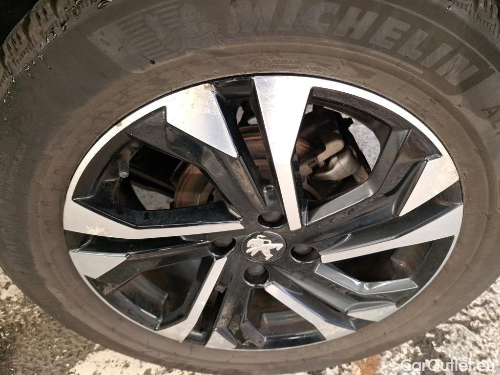  Peugeot  2008  Allure Business 1.5 HDi 130CV BVA8 E6d #11