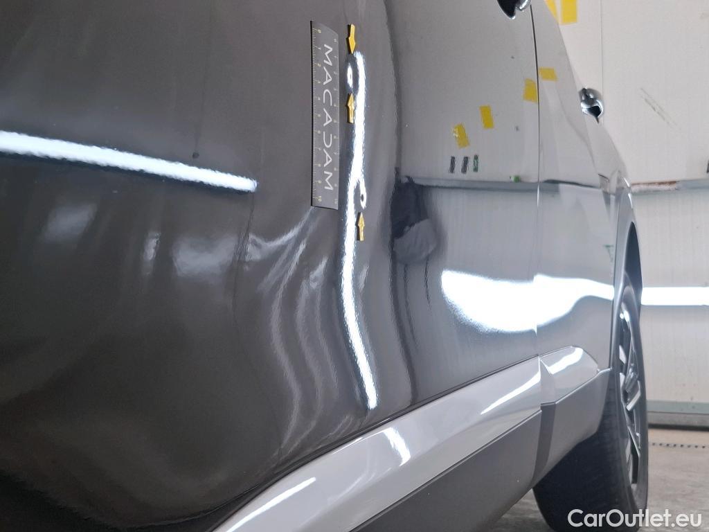  Peugeot  2008 PEUGEOT  / 2019 / 5P / Crossover BLUEHDI 130 S&S EAT8 ALLURE PACK #32