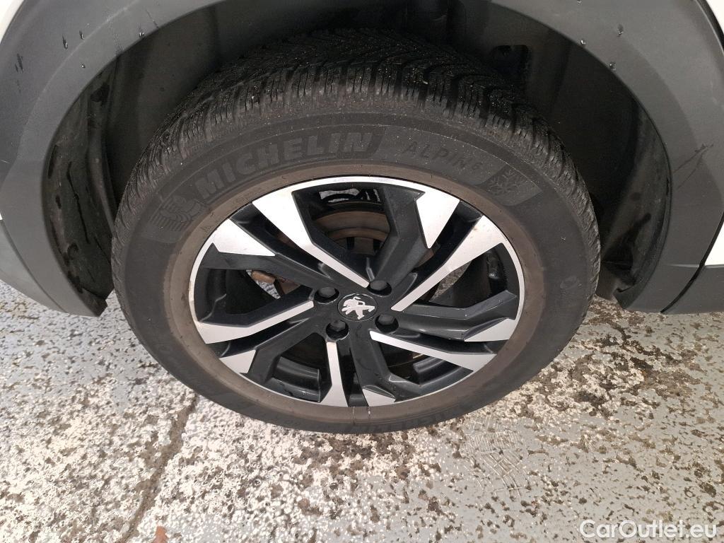  Peugeot  2008  Allure Business 1.5 HDi 130CV BVA8 E6d #16