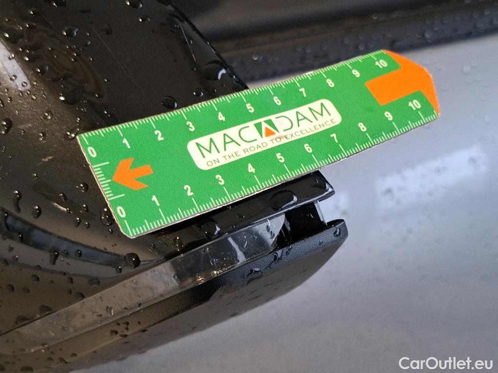  Citroen  C4  Berline Feel Pack 1.5 BlueHDI 130CV BVA8 E6d #6