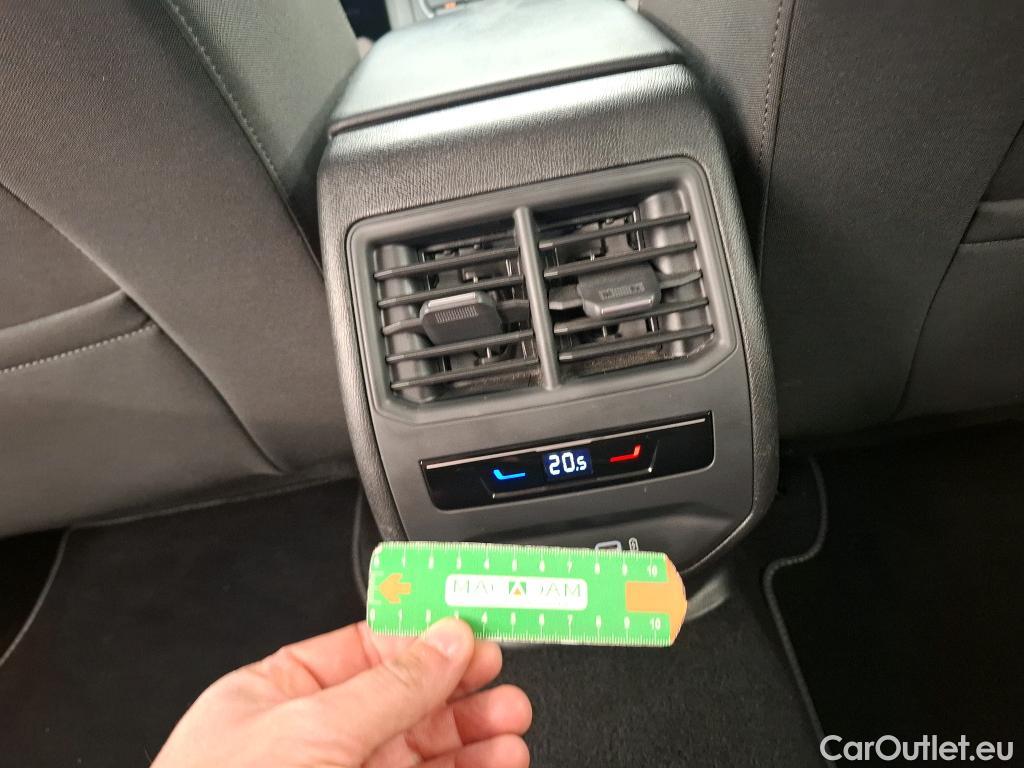  Seat  Leon SEAT  Sportstourer / 2020 / 5P / Break 2.0 TDI 150 DSG S&S Style Business #10