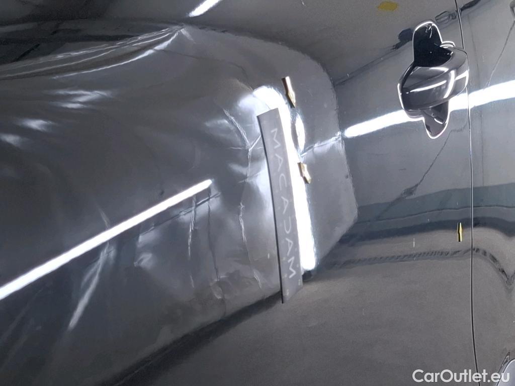  Citroen  C4  Berline Feel Pack 1.5 BlueHDI 130CV BVA8 E6d #24