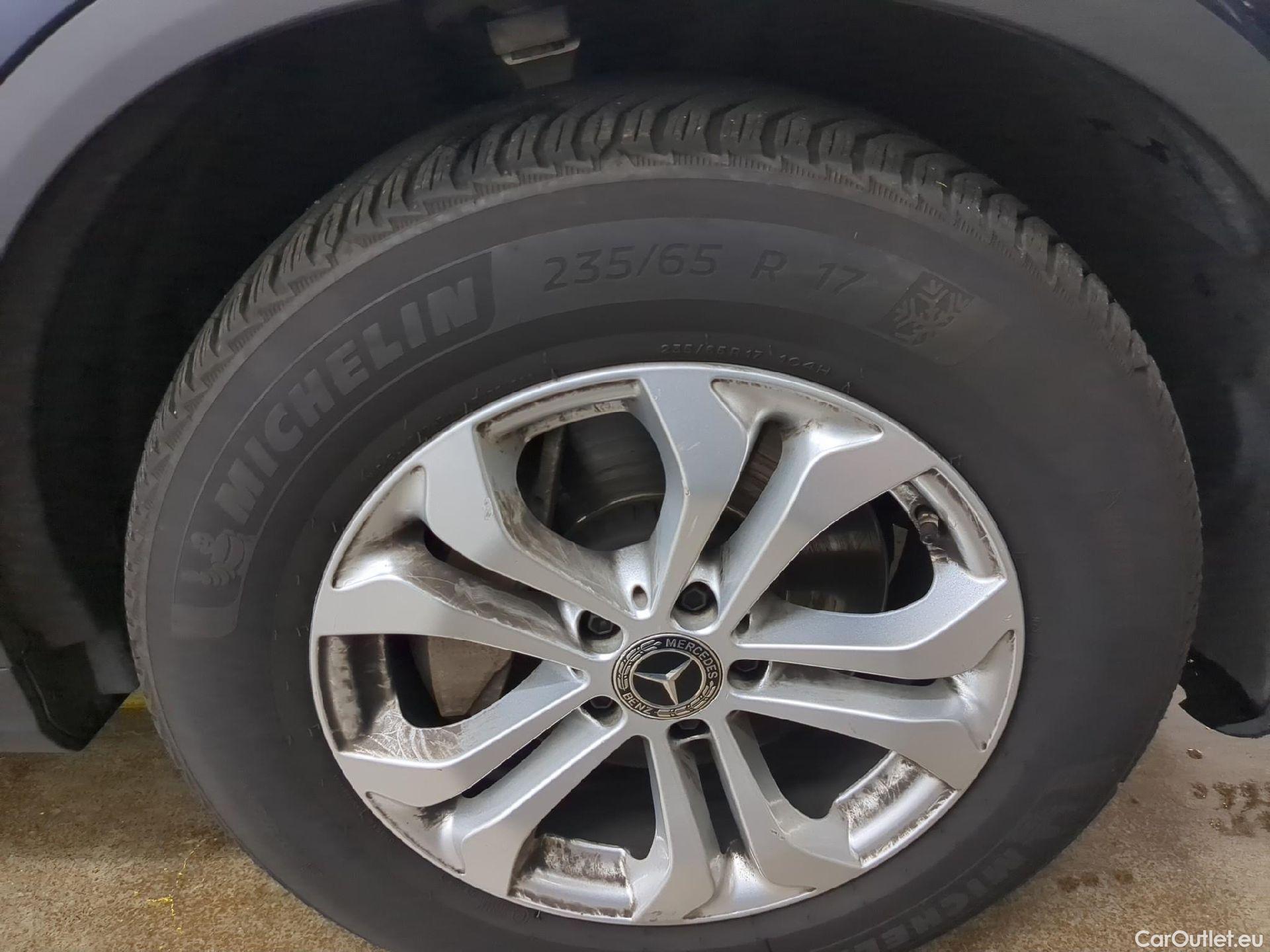  Mercedes  G-Klasee MERCEDES-BENZ Classe GLC 5p SUV GLC 220 d Business 4Matic #4