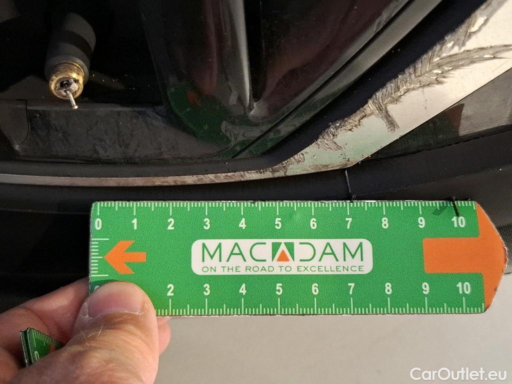  Citroen  C4  Berline Feel Pack 1.5 BlueHDI 130CV BVA8 E6d #10