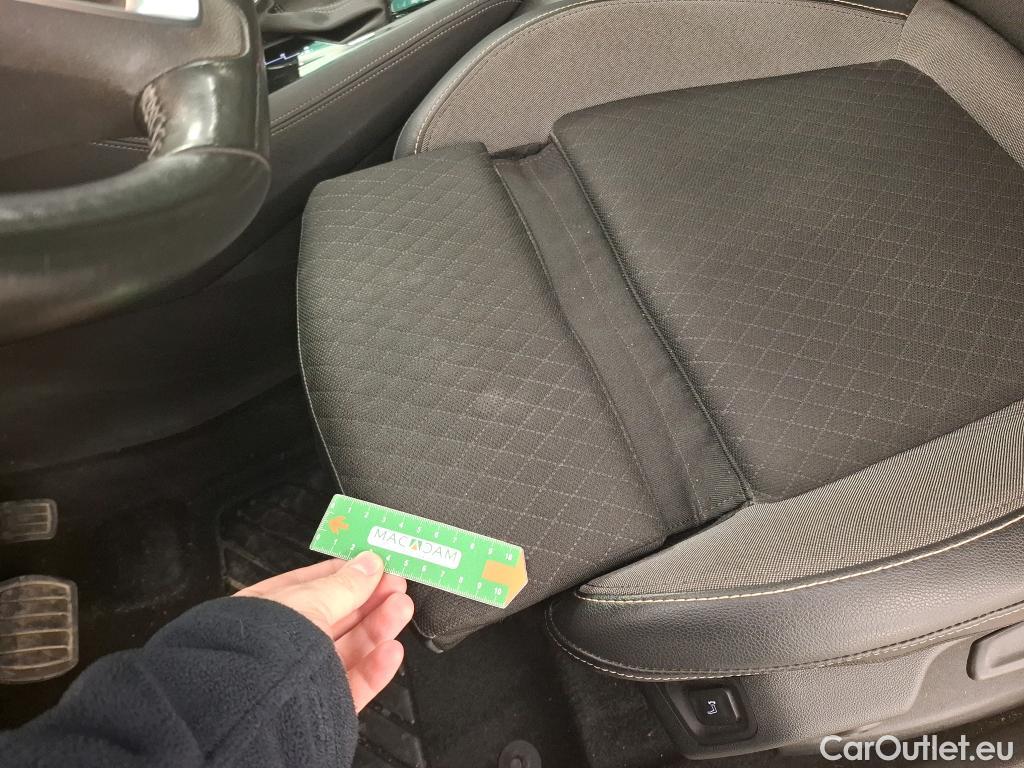  Opel   Grandland X Grandland X Elegance Business 1.5 130CV BVA8 E6d #27