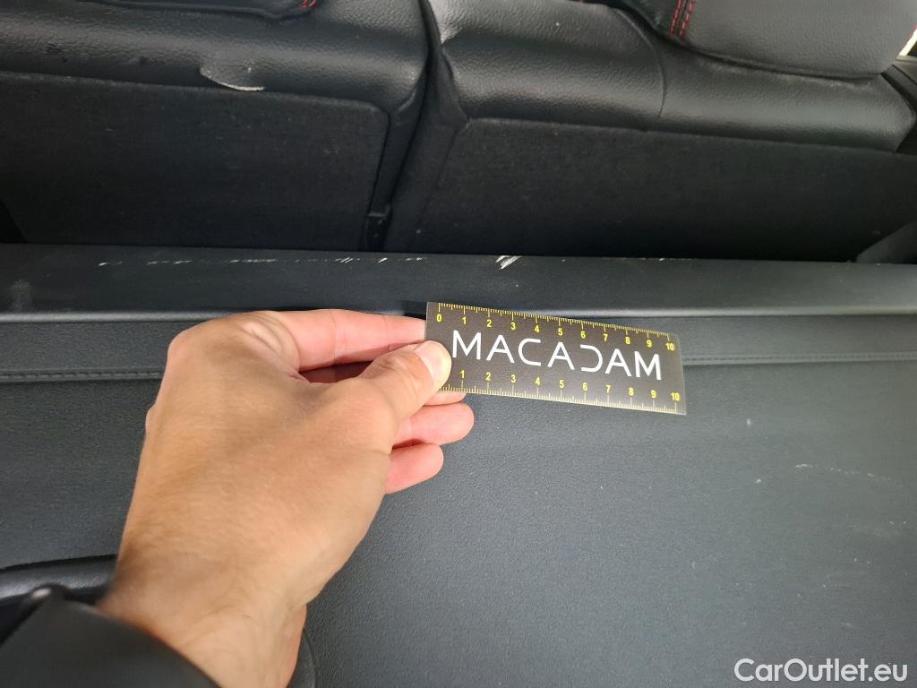  Mercedes  GLB MERCEDES-BENZ  / 2019 / 5P / SUV  200 d AMG Line #16