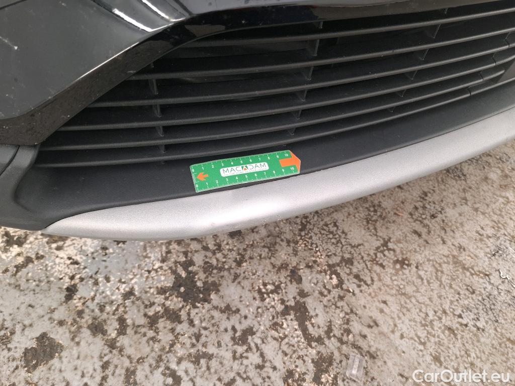  Opel   Grandland X Grandland X Elegance Business 1.5 130CV BVA8 E6d #24