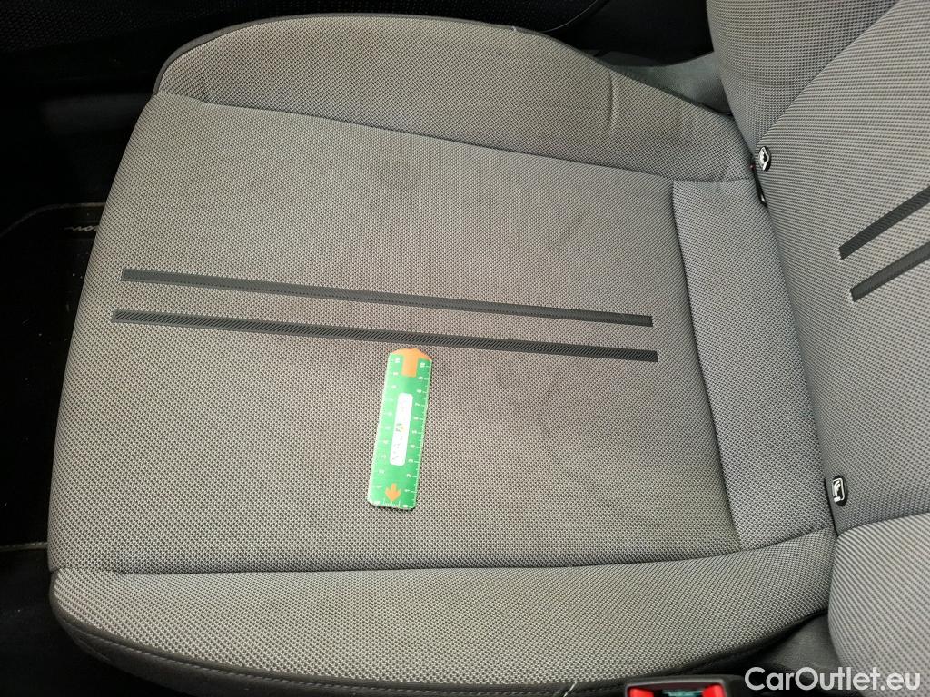  Seat  Leon SEAT  Sportstourer / 2020 / 5P / Break 2.0 TDI 150 DSG S&S Style Business #12