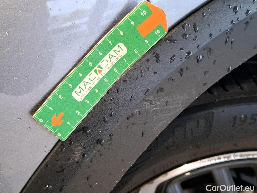  Citroen  C4  Berline Feel Pack 1.5 BlueHDI 130CV BVA8 E6d #35