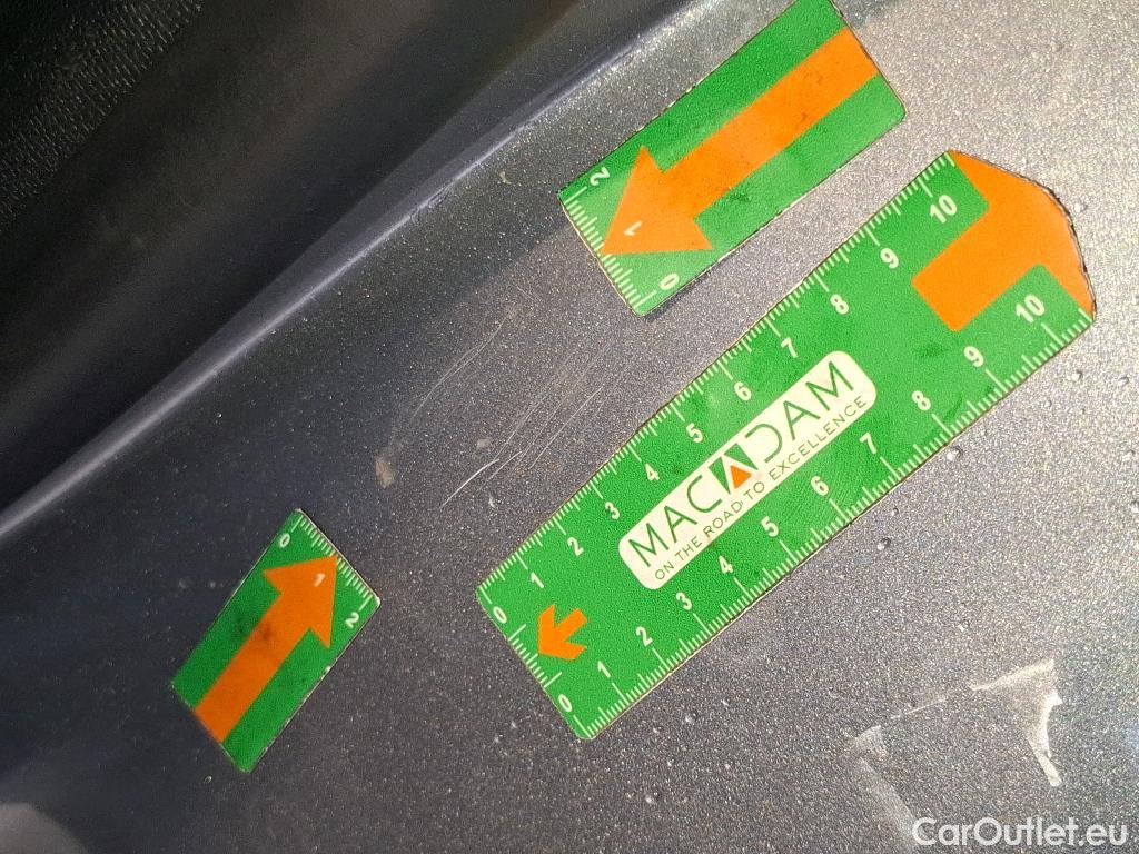  Citroen  C4  Berline Feel Pack 1.5 BlueHDI 130CV BVA8 E6d #31