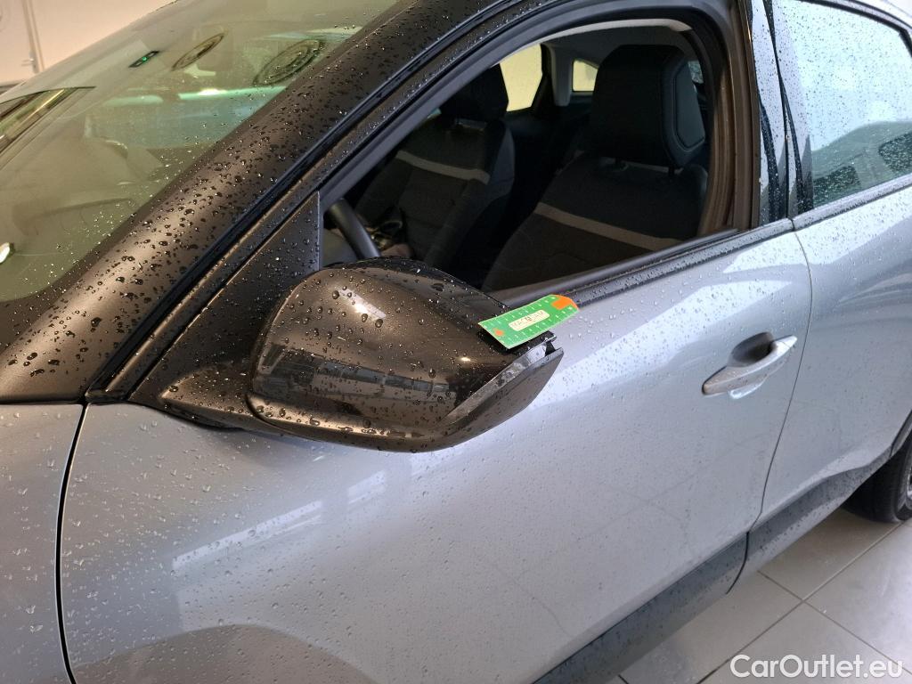  Citroen  C4  Berline Feel Pack 1.5 BlueHDI 130CV BVA8 E6d #5